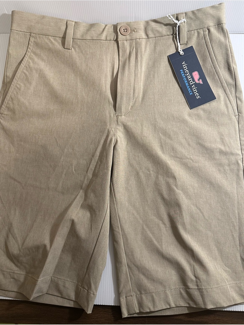 Vineyard Vines Men's Flat Front Shorts in Tan